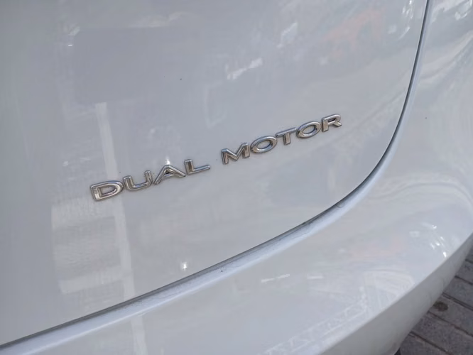 TESLA MODEL 3 2024 - Imagen 15
