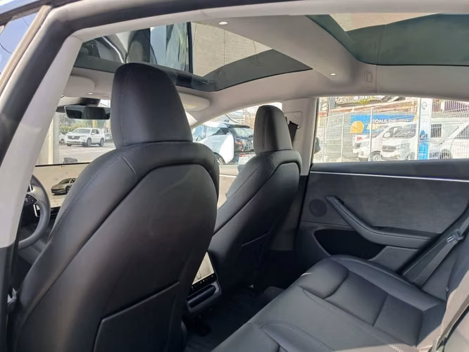 TESLA MODEL 3 2024 - Imagen 12