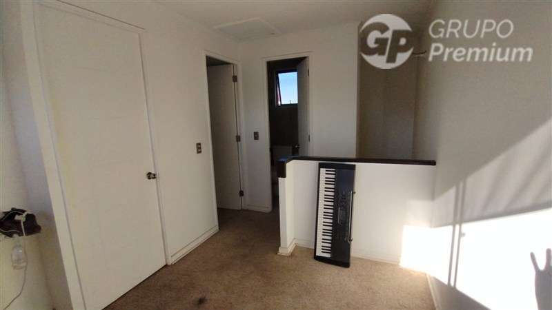 Casa en venta de 3 dorm. 3 baños microbarrio - Imagen 10