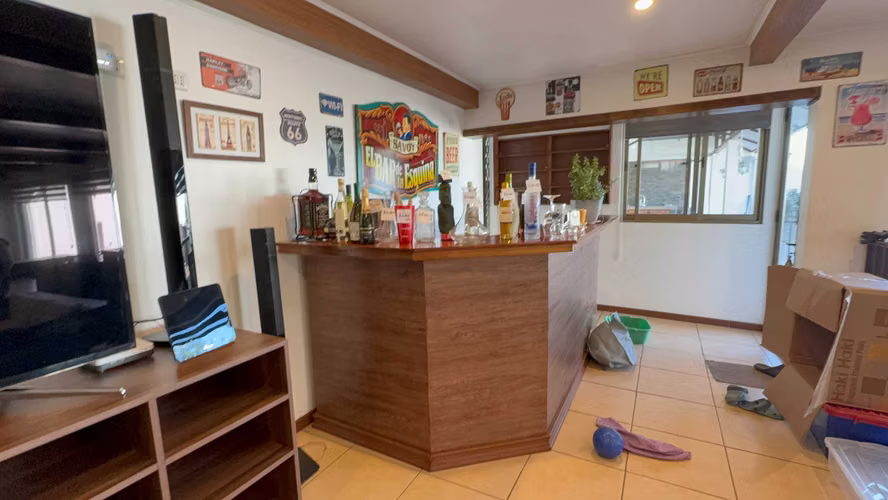 CASA 3DOR.,4B, 4 EST/ 1BGA/ PATIO/ ANTEJARDIN (182187)