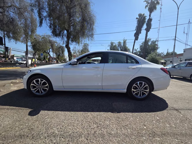 Mercedes benz c180 2018