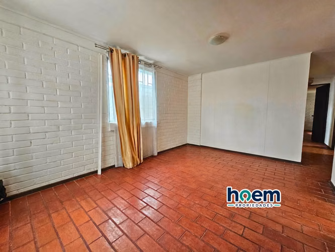 Casa en Arriendo, 1 Piso, Amplio Patio - Villa Los Lagos - Imagen 2