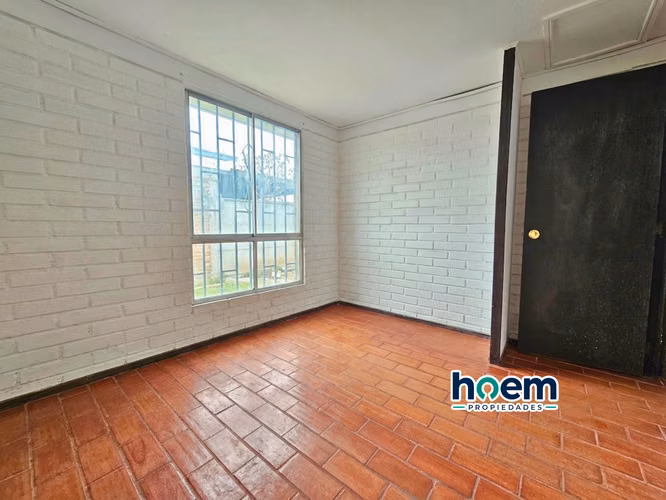Casa en Arriendo, 1 Piso, Amplio Patio - Villa Los Lagos - Imagen 8