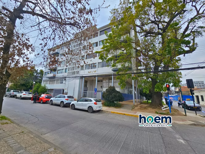 AMPLIO DEPARTAMENTO EN PLENO CENTRO DE TALCA, 3D + 2B + ESTACIONAMIENTO