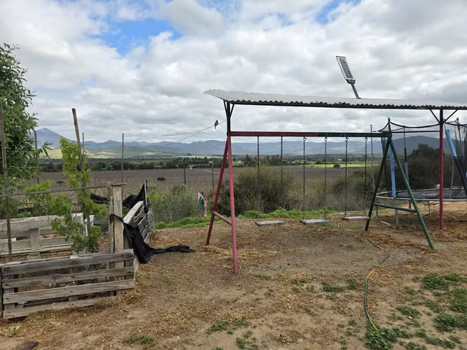 Venta Terreno, 2 Casa, Frutos, Piscina.
