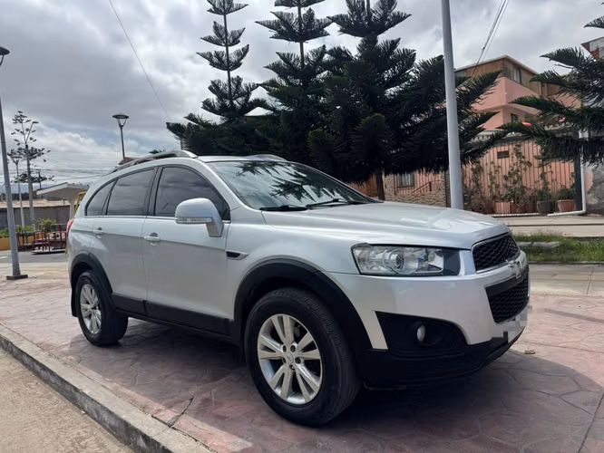 CHEVROLET CAPTIVA DIESEL AUTOMATICA 4X4 AÑO 2015