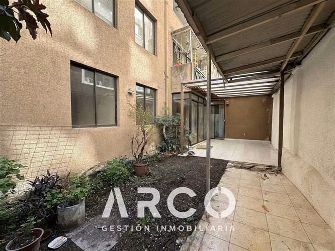 Depto con Patio 3 dorm. + 1 dorm servicio exterior. Sucre. - Imagen 50