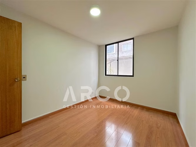 Depto con Patio 3 dorm. + 1 dorm servicio exterior. Sucre. - Imagen 27
