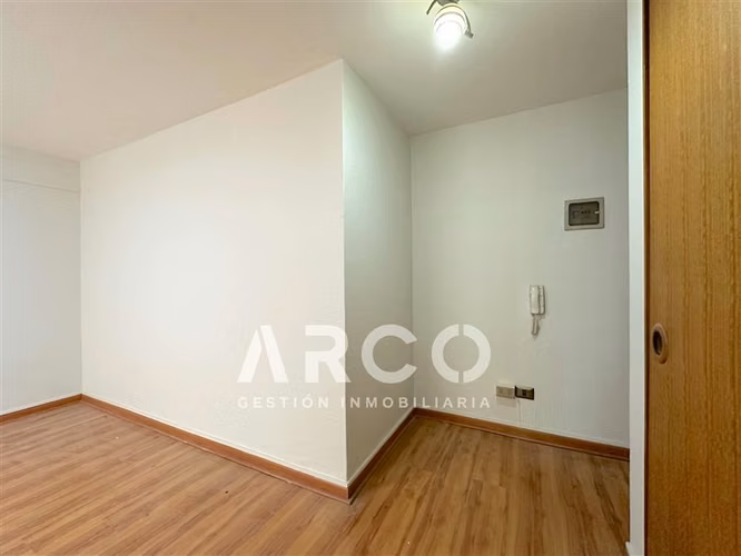 Depto con Patio 3 dorm. + 1 dorm servicio exterior. Sucre. - Imagen 41