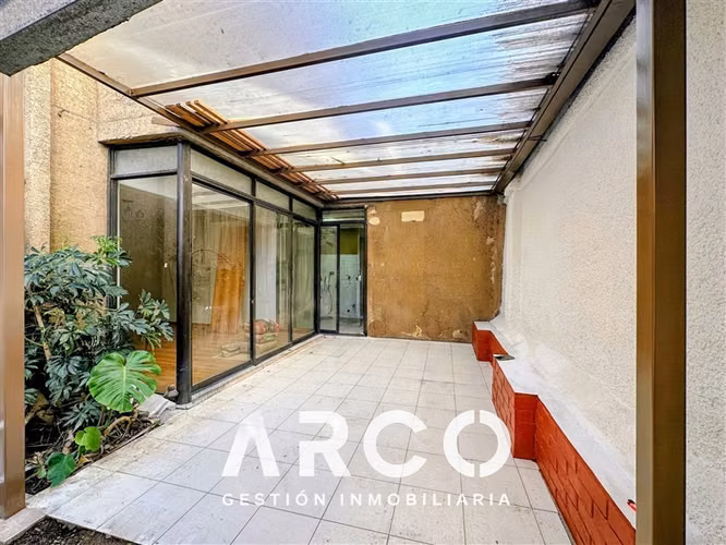 Depto con Patio 3 dorm. + 1 dorm servicio exterior. Sucre. - Imagen 8