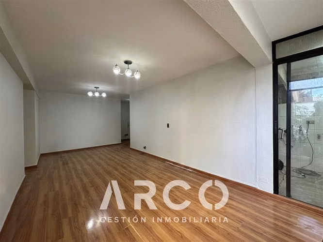 Depto con Patio 3 dorm. + 1 dorm servicio exterior. Sucre. - Imagen 5
