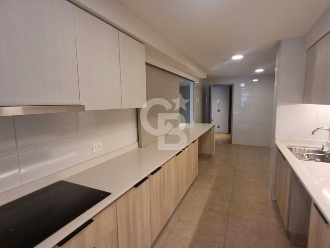 Departamento grande en Jardín del Este — DFL2 - Imagen 9