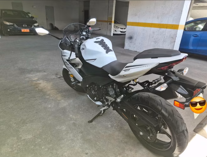 KAWASAKI NINJA 400 SE