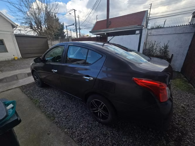 Nissan Versa Sense - Imagen 4