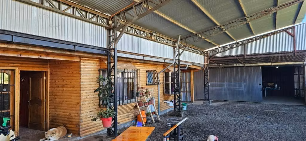 Venta de terreno con casa y Galpón en Coihueco urbano, Ñuble. - Imagen 3