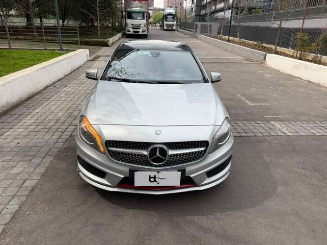 MERCEDES-BENZ A250 CGI 2.0 AUT 2016