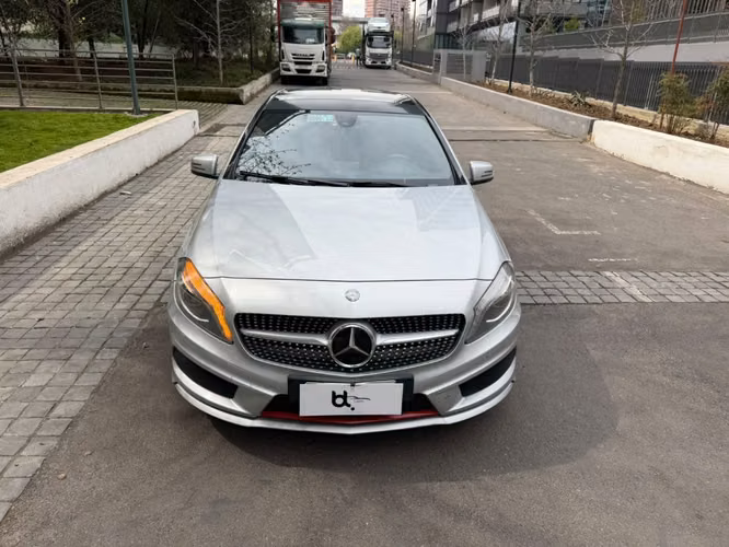 MERCEDES-BENZ A250 CGI 2.0 AUT 2016
