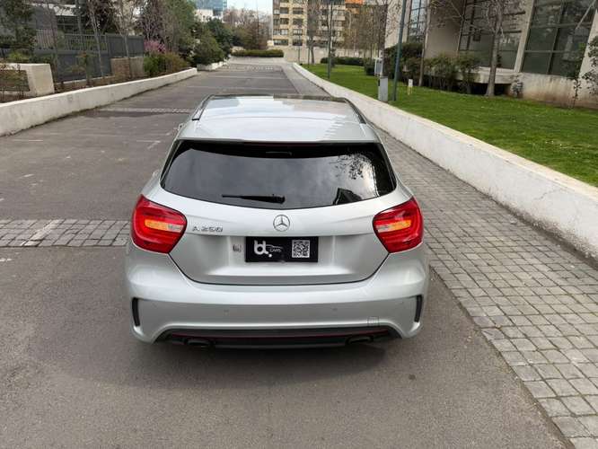 MERCEDES-BENZ A250 CGI 2.0 AUT 2016