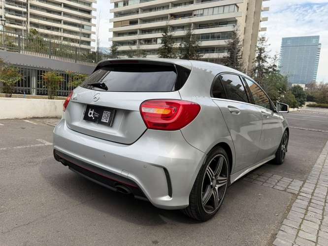 MERCEDES-BENZ A250 CGI 2.0 AUT 2016