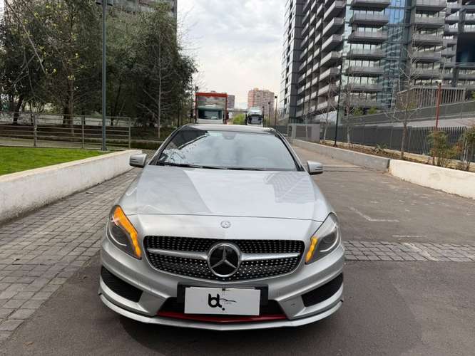 MERCEDES-BENZ A250 CGI 2.0 AUT 2016