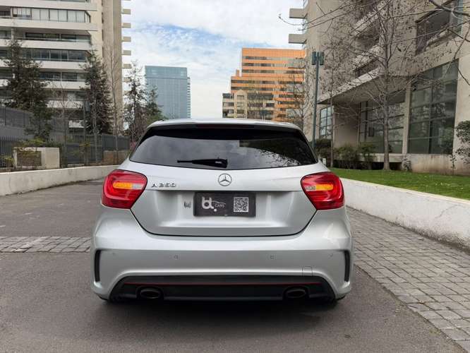 MERCEDES-BENZ A250 CGI 2.0 AUT 2016