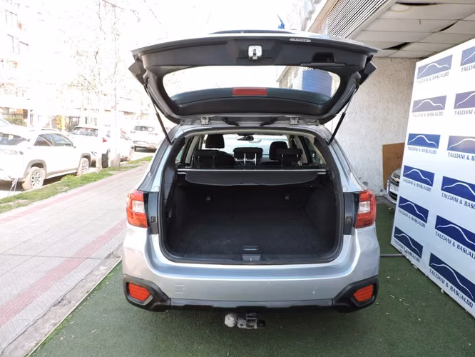 SUBARU OUTBACK 2.5I CVT XS AWD 2017 - Imagen 20