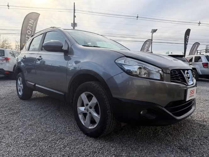 NISSAN QASHQAI 1.6 MT5 2014