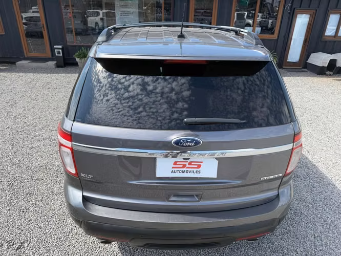 FORD EXPLORER 4X2 AT 3.5 3 CORRIDAS 2014 - Imagen 8