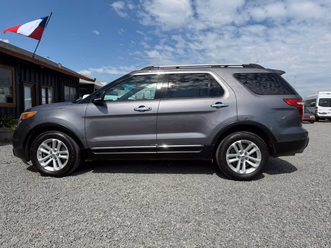 FORD EXPLORER 4X2 AT 3.5 3 CORRIDAS 2014 - Imagen 10