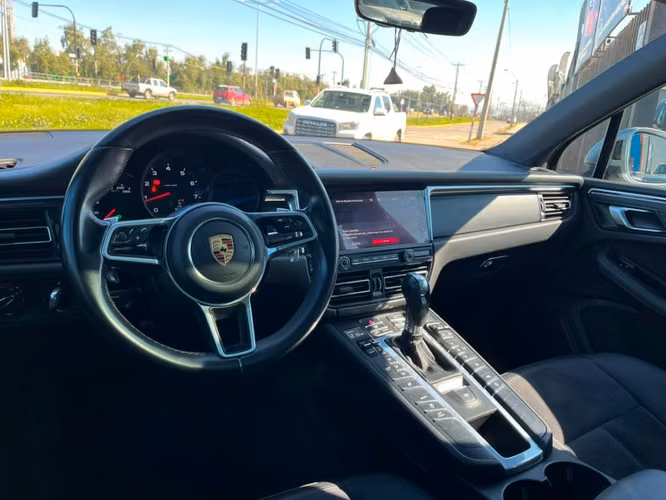 PORSCHE MACAN R4 2.0  2022