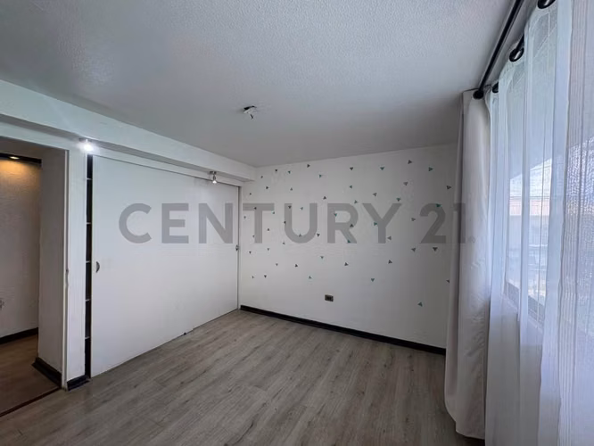 Se arrienda iluminado y moderno departamento, Agua Santa - Imagen 17