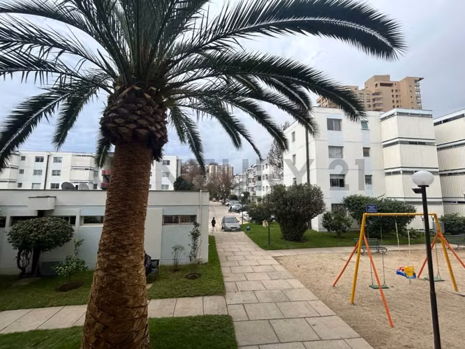 Se vende departamento plan de Viña, sector Oriente