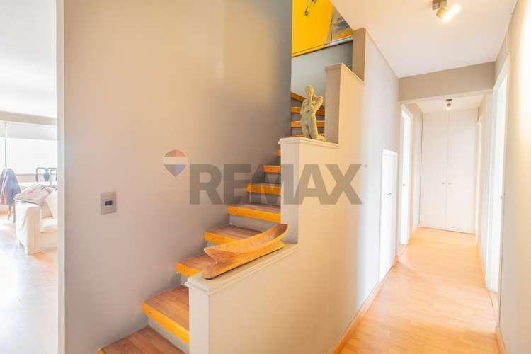 Vive en este duplex espacioso - Imagen 13