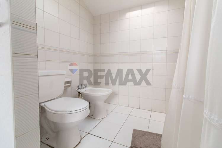 Vive en este duplex espacioso - Imagen 18