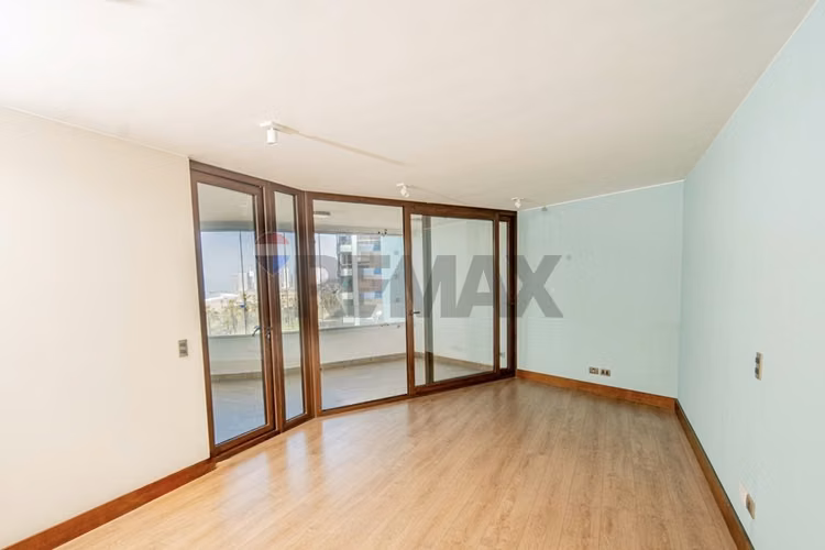 Se vende -  exclusivo departamento amoblado - Imagen 22