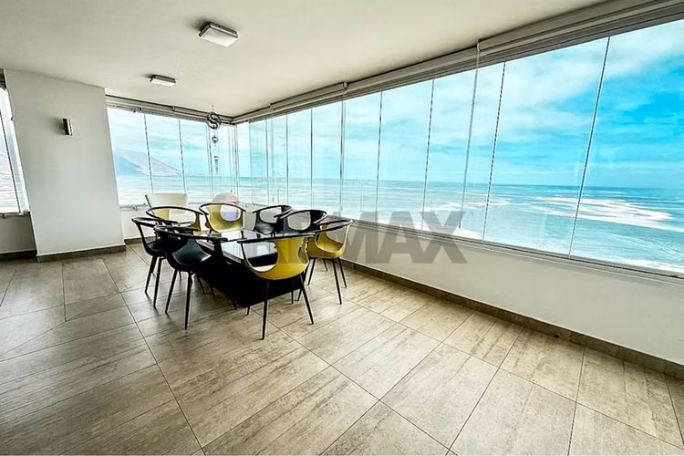 Se vende -  exclusivo departamento amoblado - Imagen 2