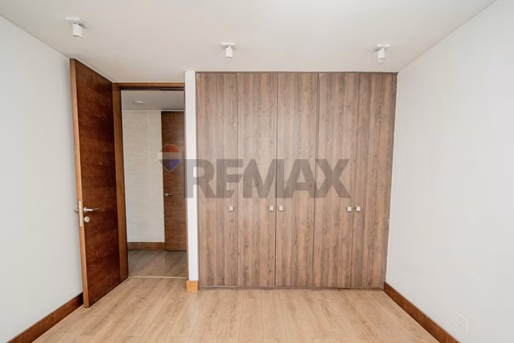 Se vende -  exclusivo departamento amoblado - Imagen 19
