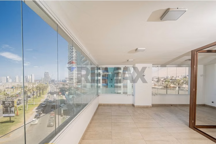 Se vende -  exclusivo departamento amoblado - Imagen 14