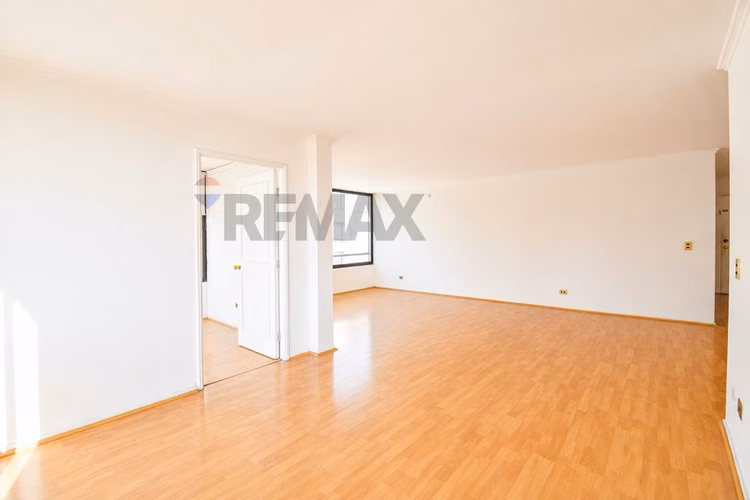 En venta 148m2 totales remodelado - 4 dorm. - Imagen 7