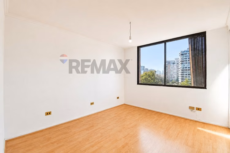 En venta 148m2 totales remodelado - 4 dorm. - Imagen 19