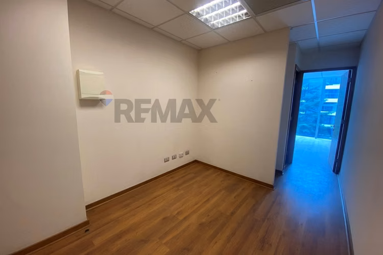Arriendo oficina vitacura kennedy - Imagen 9