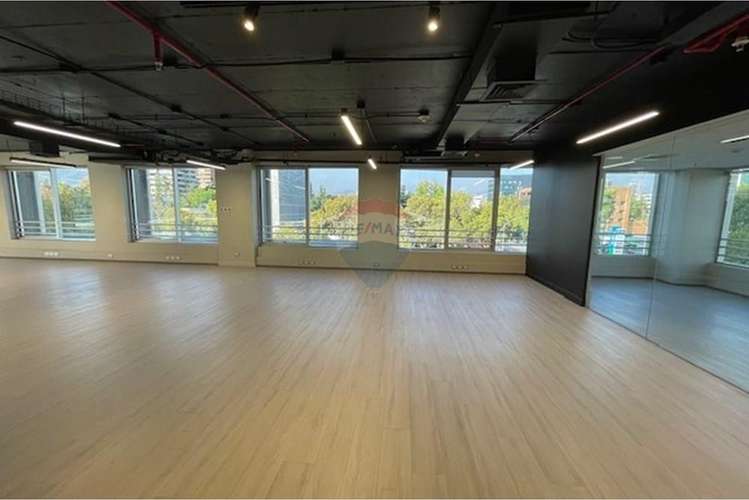 Arriendo varios pisos av vitacura - Imagen 13