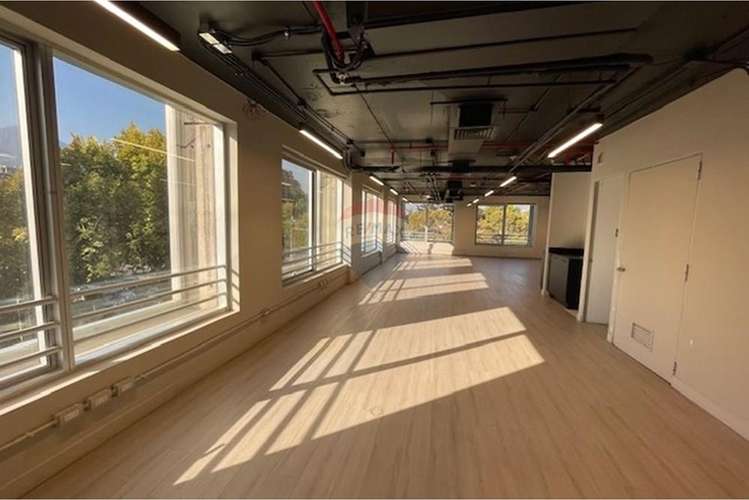 Arriendo varios pisos av vitacura - Imagen 7