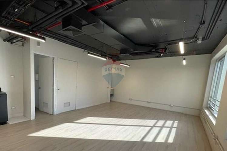Arriendo varios pisos av vitacura - Imagen 19