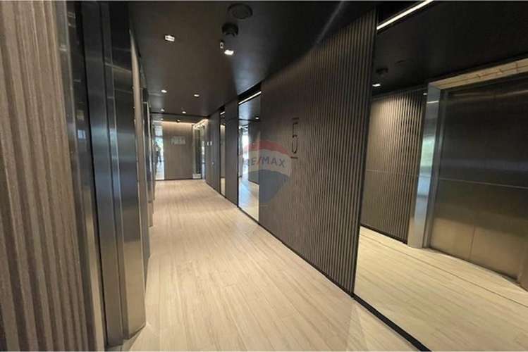Arriendo varios pisos av vitacura - Imagen 2