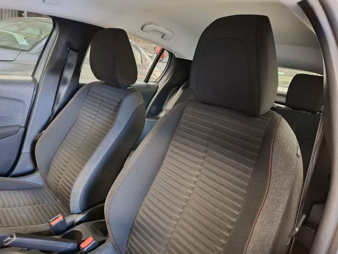 PEUGEOT 208 2021 - Imagen 18