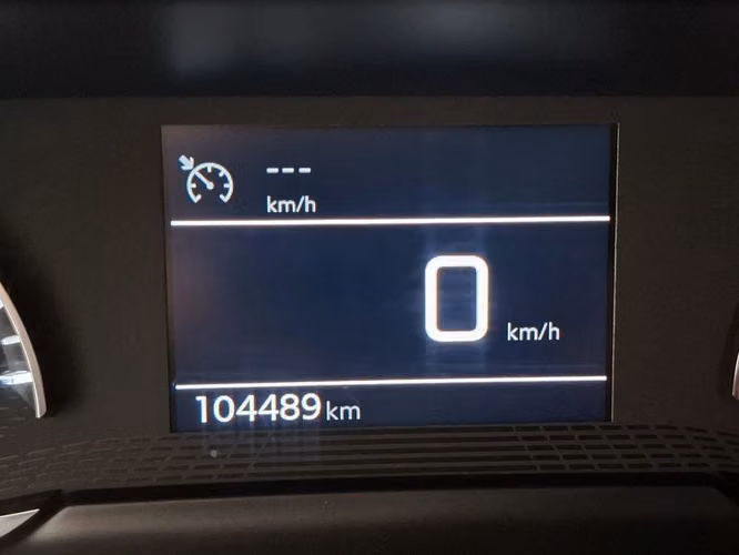 PEUGEOT 208 2021 - Imagen 15