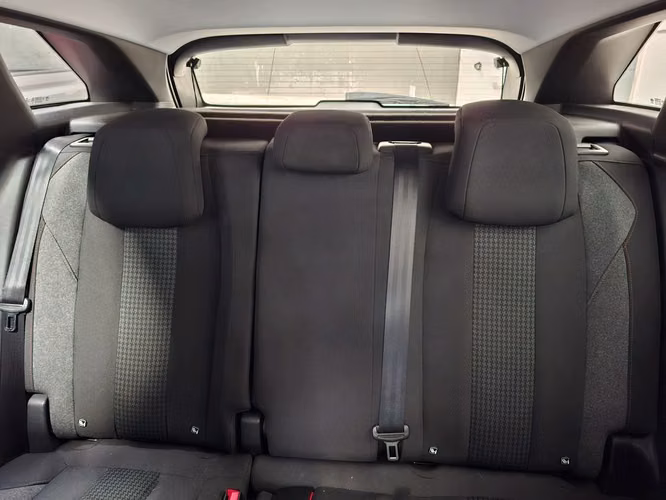 PEUGEOT 3008 2022 - Imagen 18