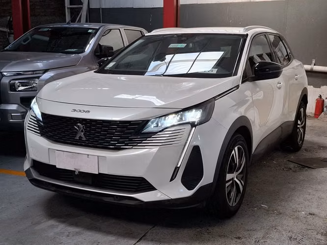 PEUGEOT 3008 2022