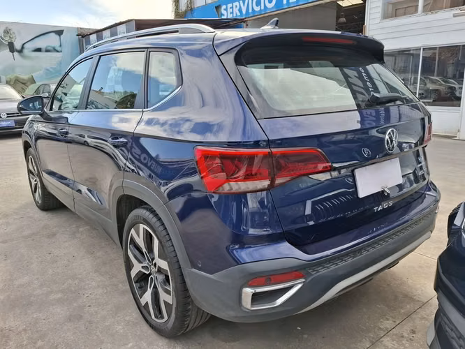 VOLKSWAGEN TAOS 2025